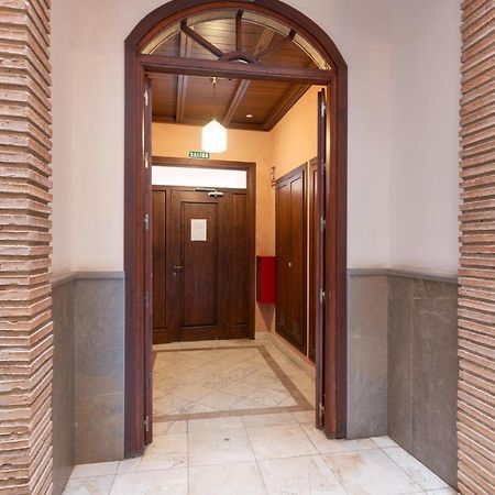 Apartamentos Nuria 19 Гранада Экстерьер фото