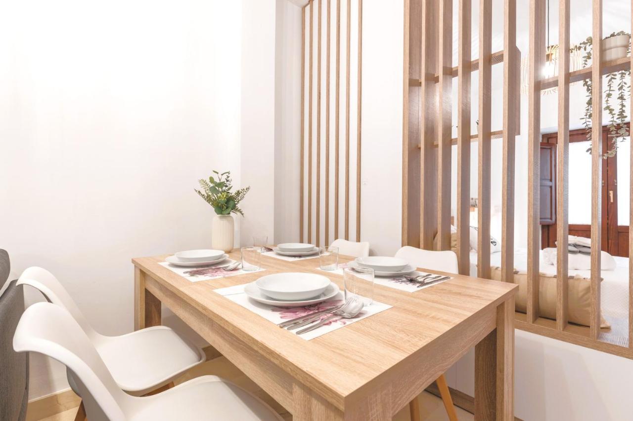 Apartamentos Nuria 19 Гранада Экстерьер фото
