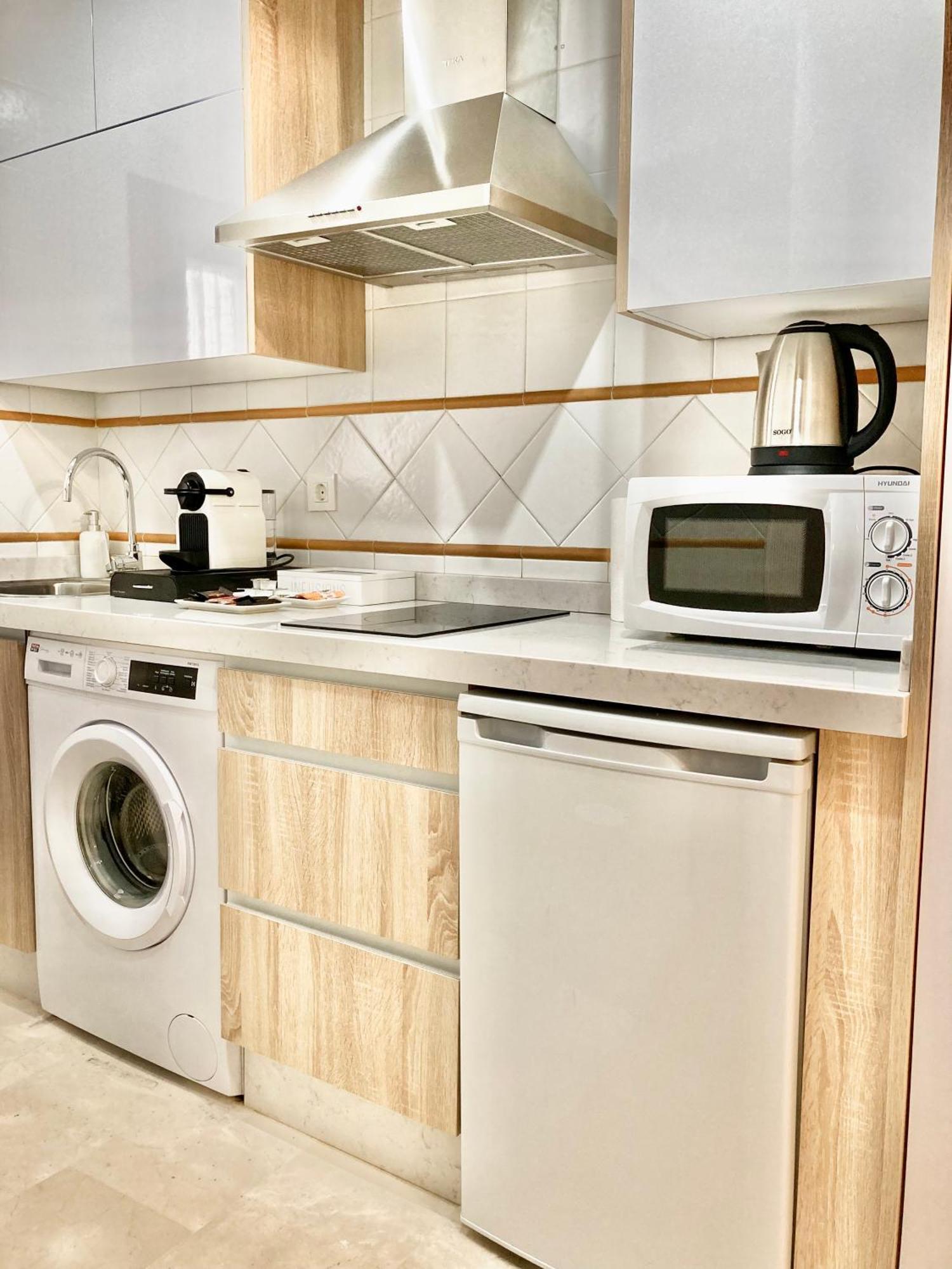 Apartamentos Nuria 19 Гранада Экстерьер фото